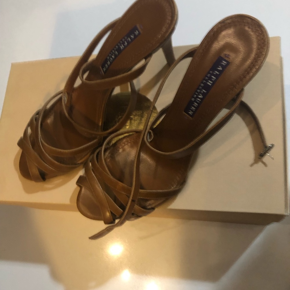 (Sold) Ralph Lauren Pumps open toe size 38